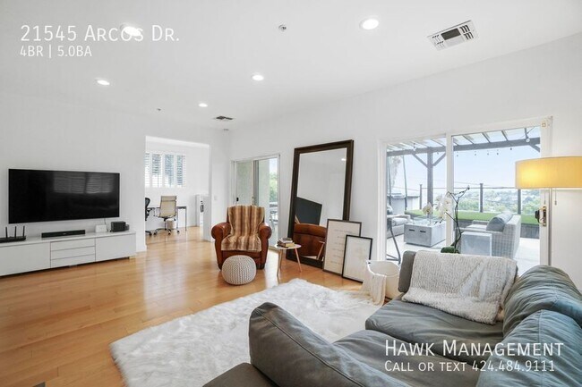 Building Photo - 21545 Arcos Dr