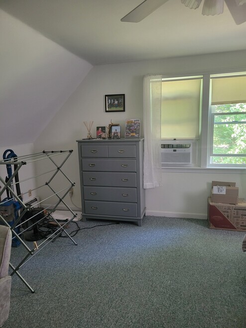Building Photo - 24 Edgewood Cir