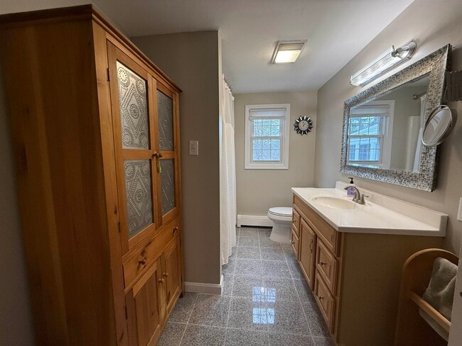 Building Photo - 4 Nelson Dr