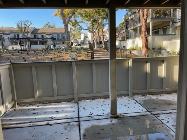 Building Photo - Vineyard Village