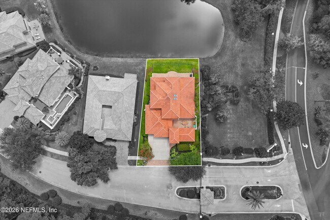 Building Photo - 4571 San Lorenzo Blvd