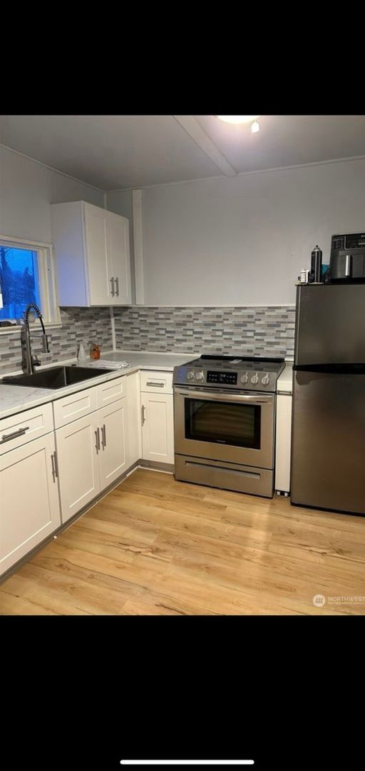 Building Photo - 115 N Main St