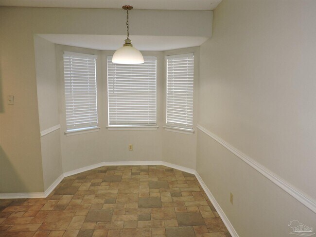 Building Photo - 7356 Sandy Creek Cir