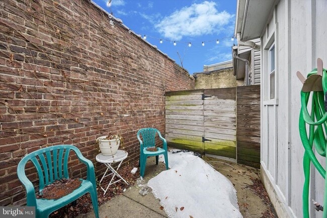 Building Photo - 2663 Martha St