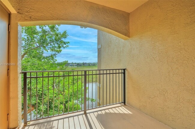 Building Photo - 11700 SW 2nd St