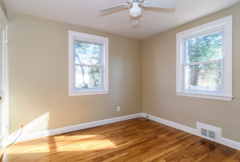 Building Photo - 7 Ferndale Rd