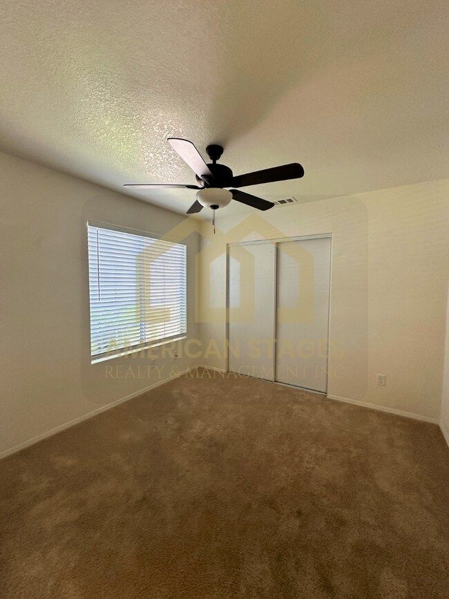 Building Photo - 1417 Glen Ellen Ln