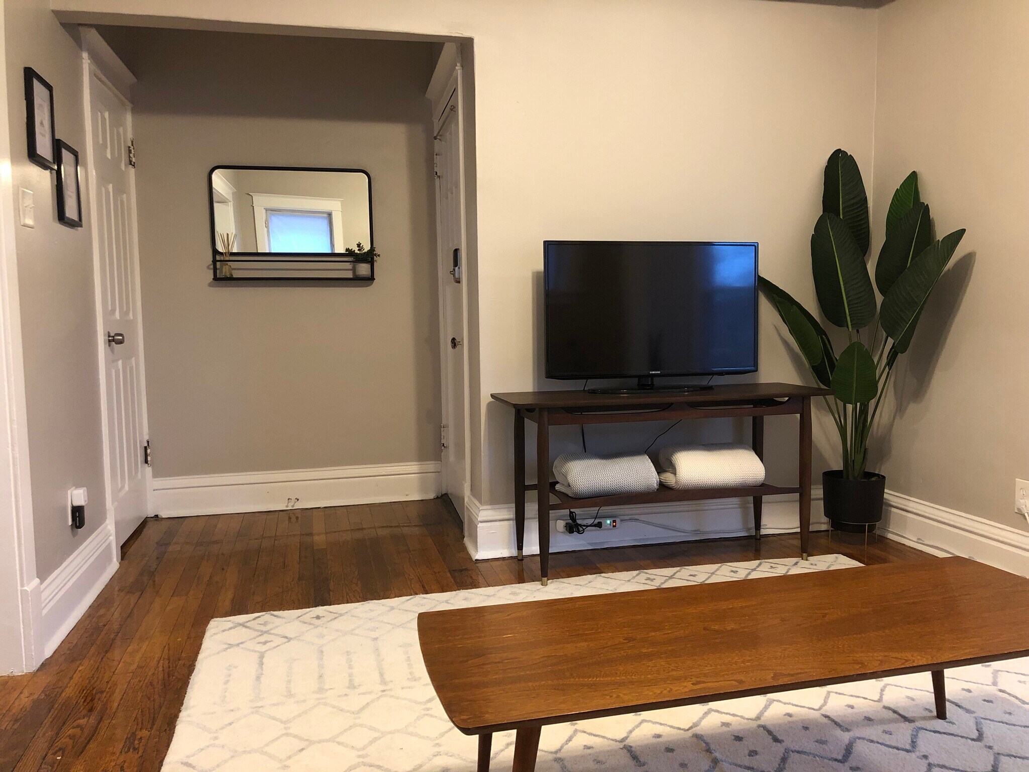 Building Photo - 3637 Shenandoah Ave