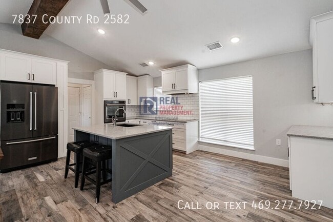 Building Photo - 7837 Co Rd 2582