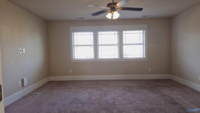 Building Photo - 3 Sudworth Dr SW