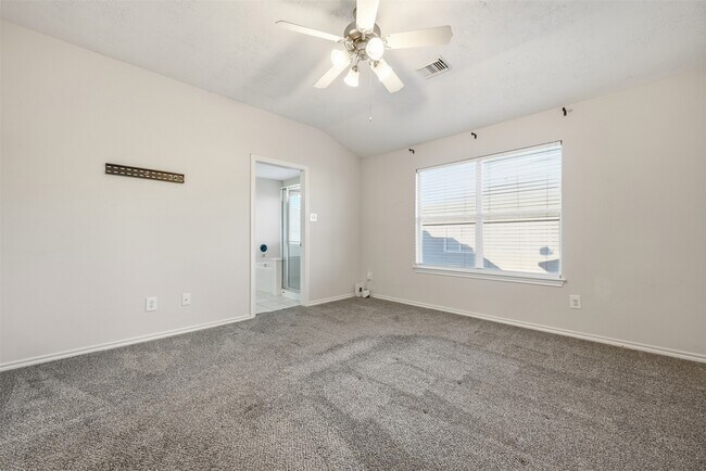 Building Photo - 6058 Shelbourne Park Ln