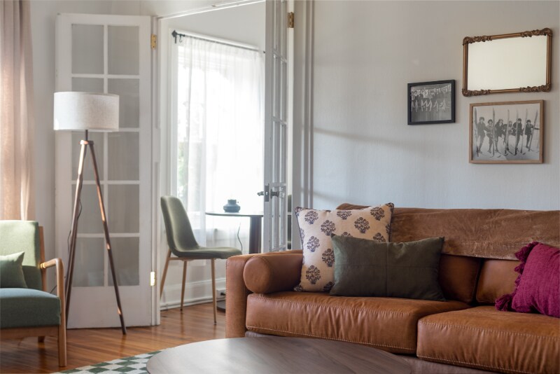 Building Photo - 2015 NW Flanders St