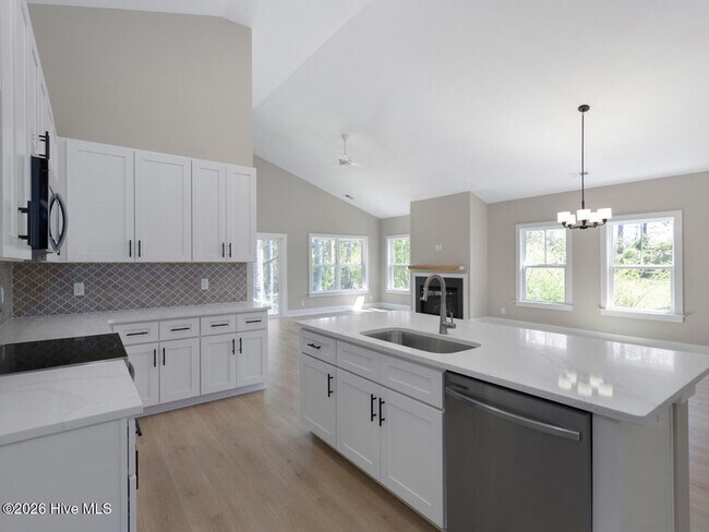 Building Photo - 1314 Carlyle Ln