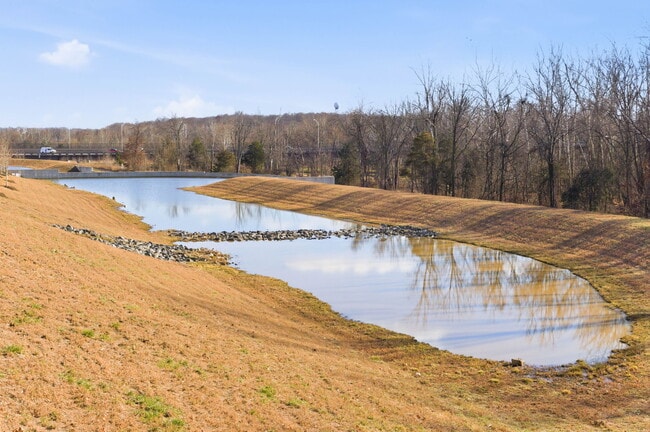 Building Photo - 1017 Venifena Terrace SE