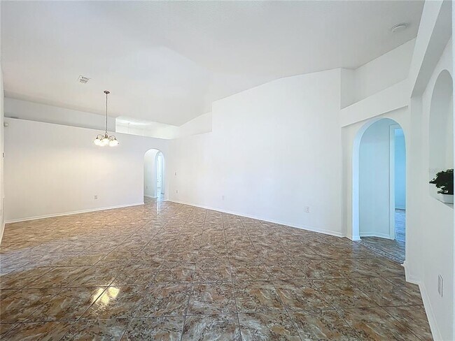 Building Photo - 3155 Atwater Dr