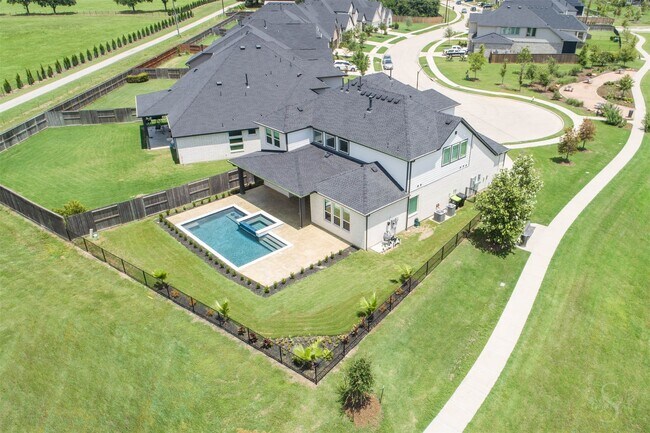 Building Photo - 7526 Sunny Oak Ln