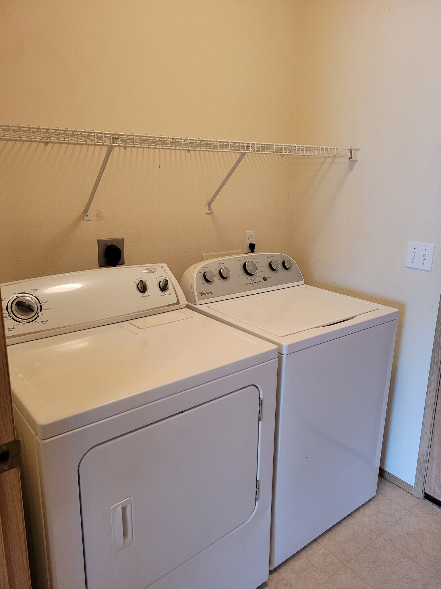 Building Photo - 2964 Sprague St