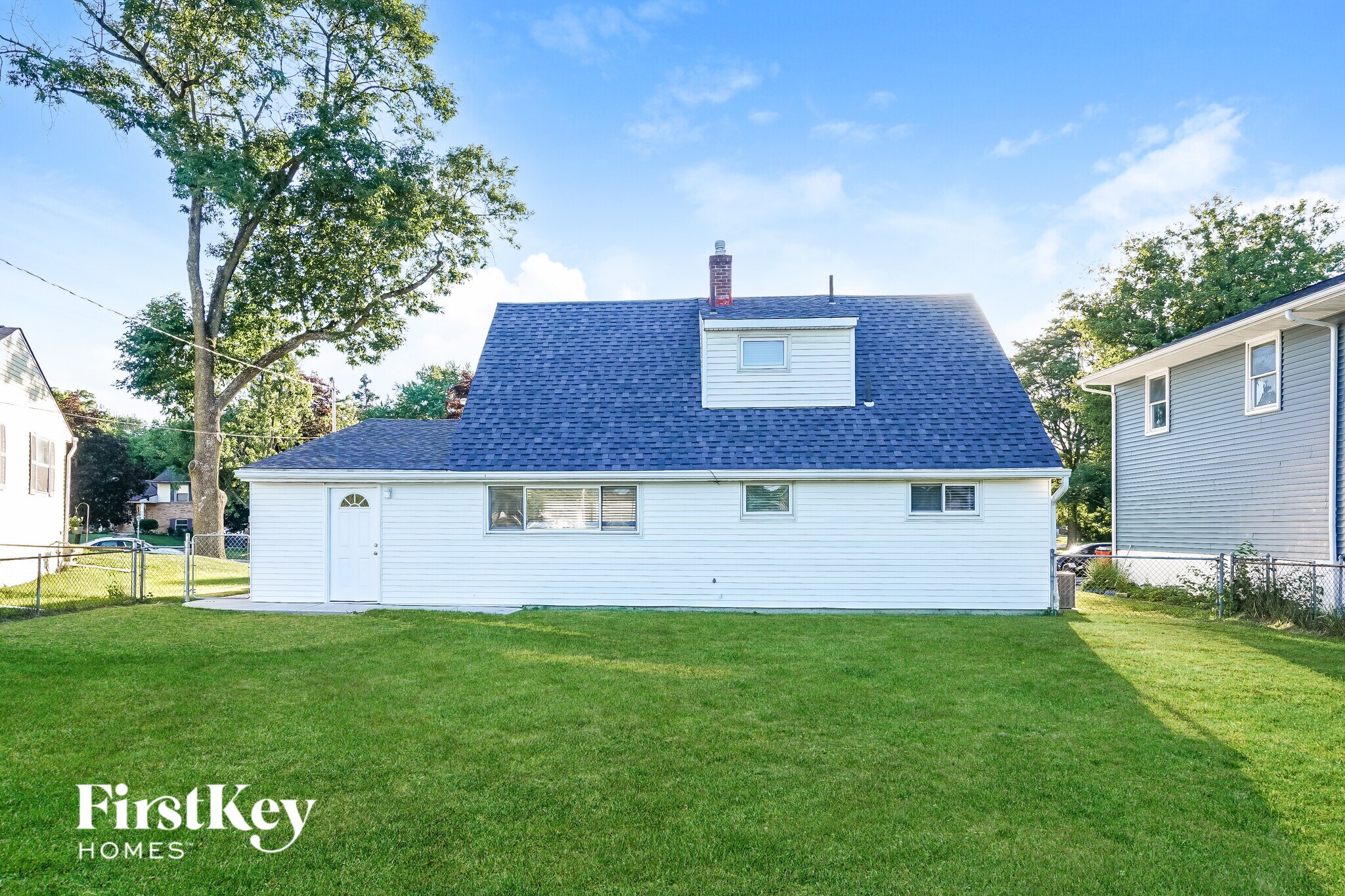 Building Photo - 3970 Jerome Ct