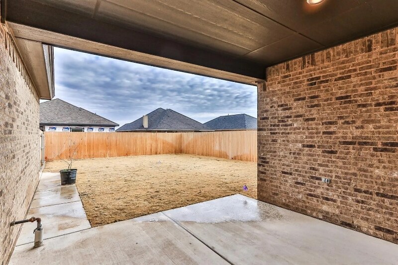 Building Photo - 5234 Kemper St