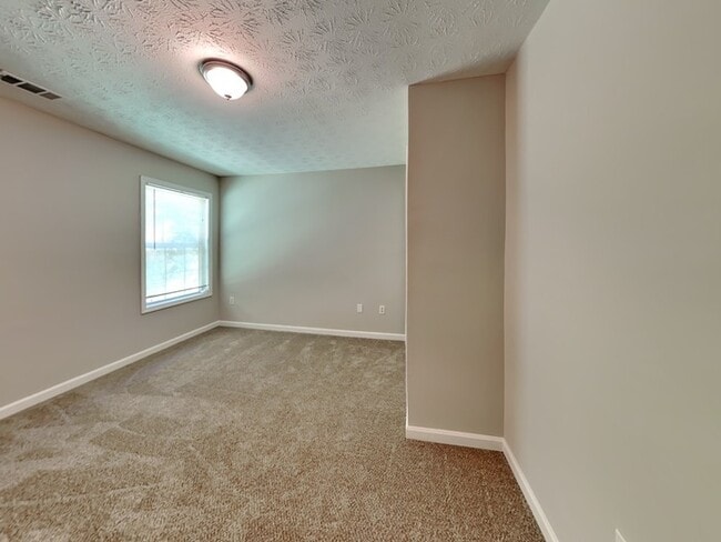 Building Photo - 9194 Jefferson Village Dr SW