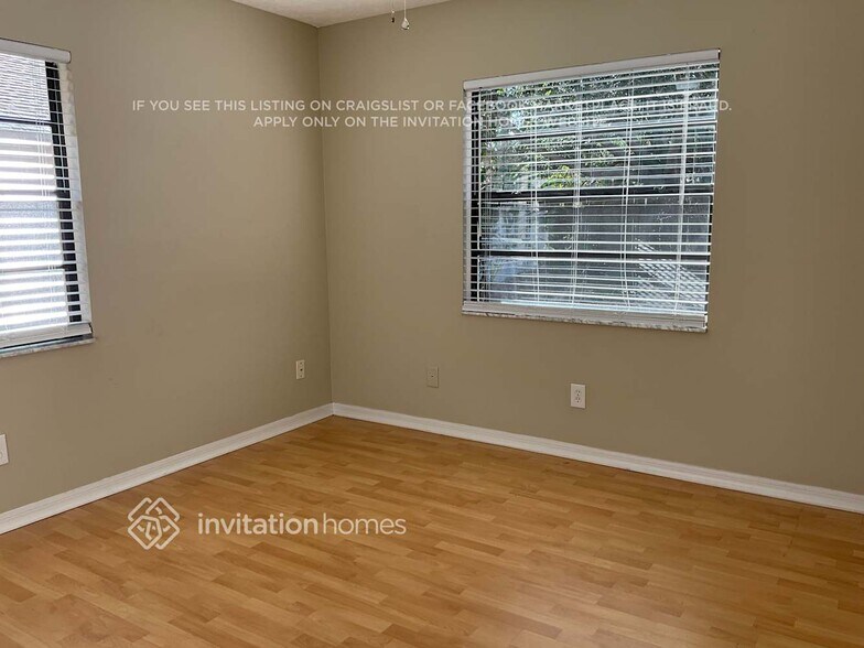 Building Photo - 3815 Scovill Ln