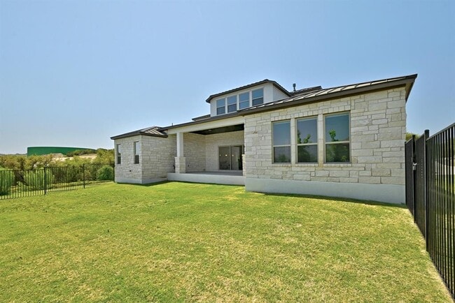 Building Photo - 4809 Serene Hills Dr
