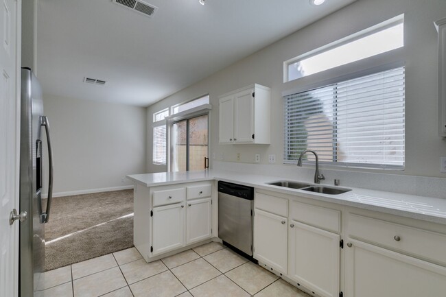 Building Photo - Beautiful remodeled 3 bedroom 2-story home...