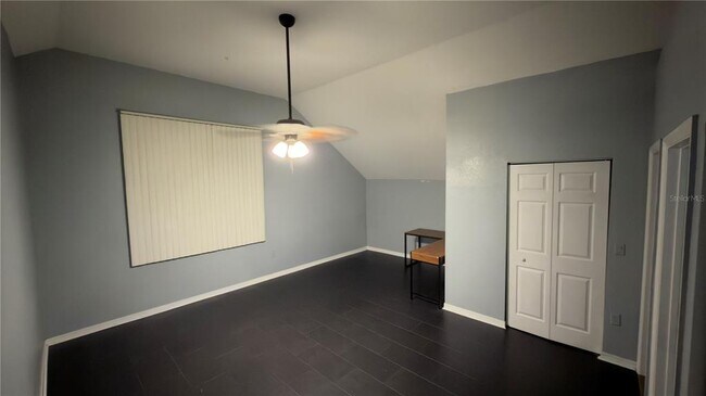 Building Photo - 5031 Sunridge Palms Dr