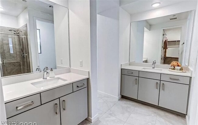 Building Photo - 817 Piermont court