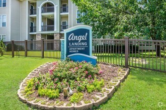 Apartments For Rent Near Pensacola Naval Air Station In Pensacola Fl Apartment Finder