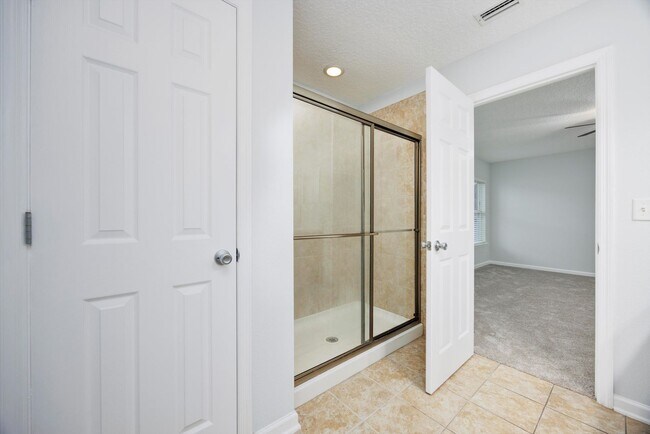 Building Photo - 76690 Timbercreek Blvd