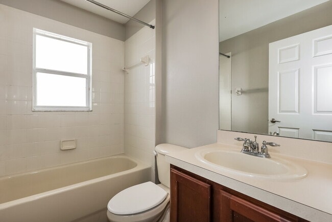 Building Photo - 17344 Mint Leaf Ln