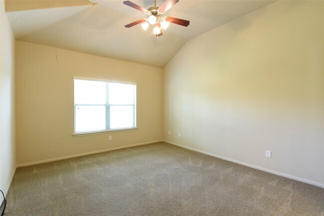 Building Photo - 118 E Lasting Spring Cir
