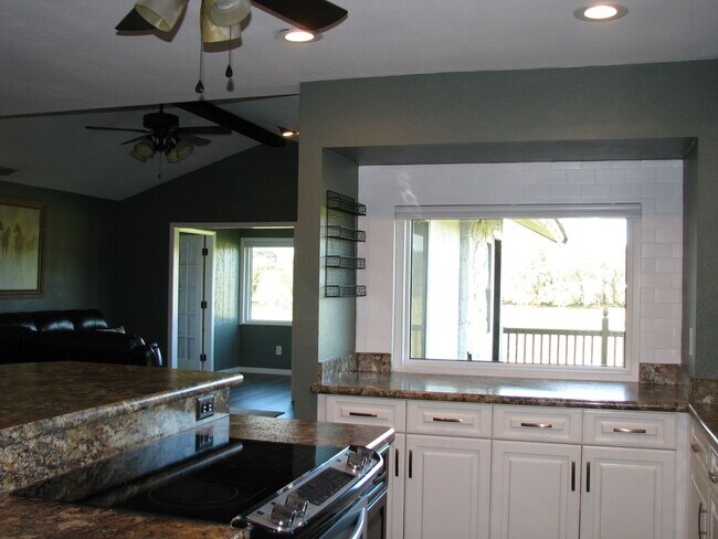 Building Photo - Beautiful 11.16 Acre Farm with Lots of Amenities!