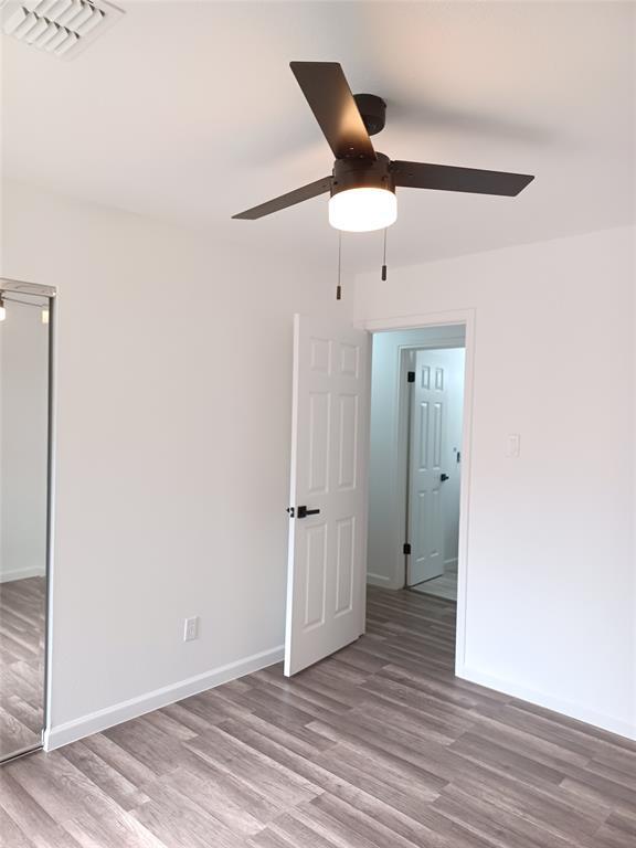 Building Photo - 703 Meadow Creek Dr