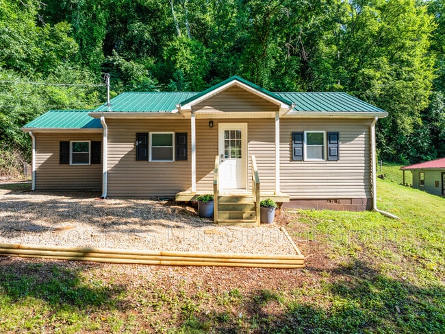 Primary Photo - 4516 Sevierville Pike