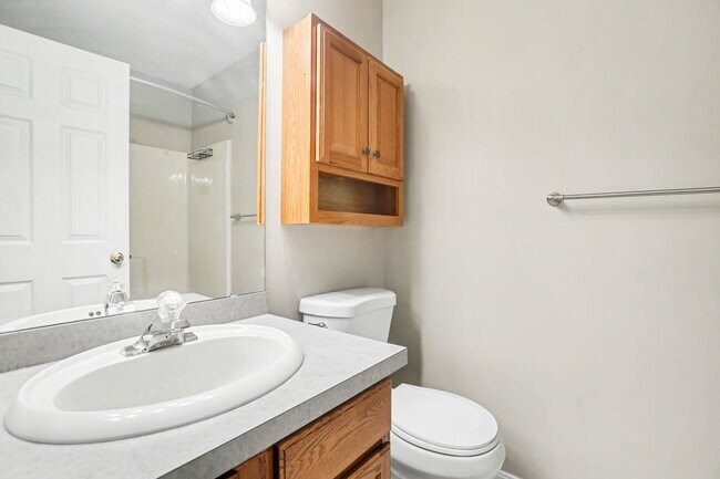 Building Photo - 122 S Timber Ct