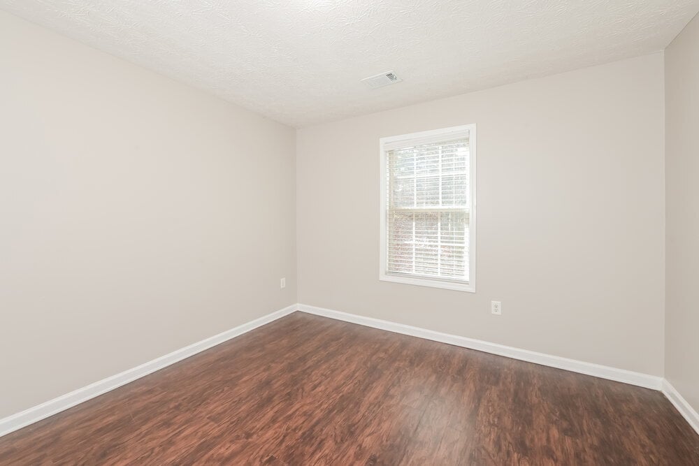 Building Photo - 1012 Weatherwood Pl NE