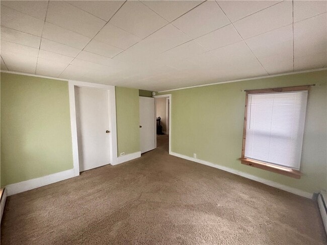 Building Photo - 305 Steuben St