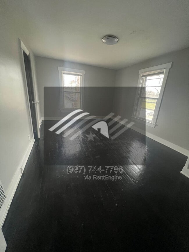 Building Photo - 2141 Philadelphia Dr