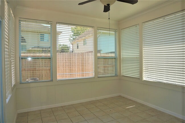 Building Photo - 8123 Buffalo Springs Ct