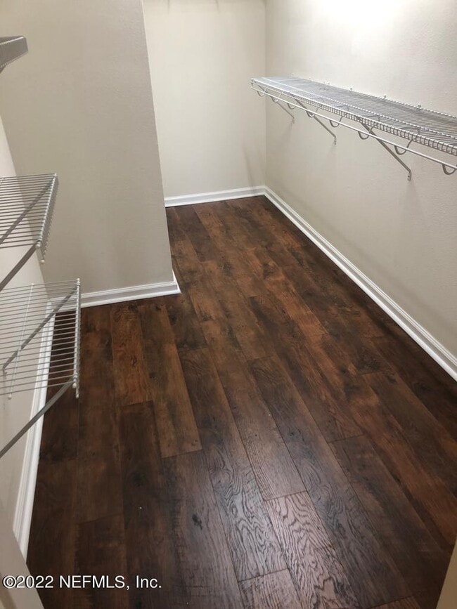 Building Photo - 6373 Autumn Berry Cir