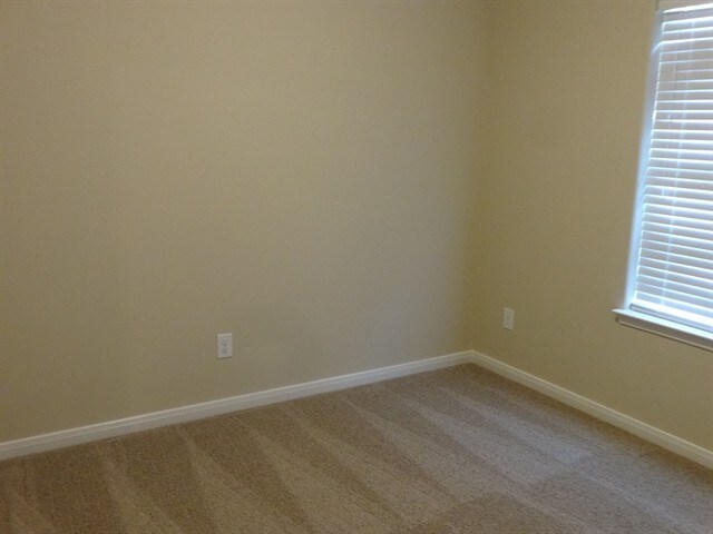 Building Photo - 9422 Ivory Trail Ln