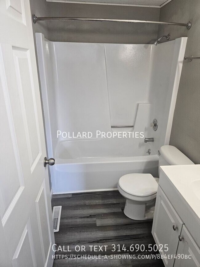 Building Photo - 408 Troy