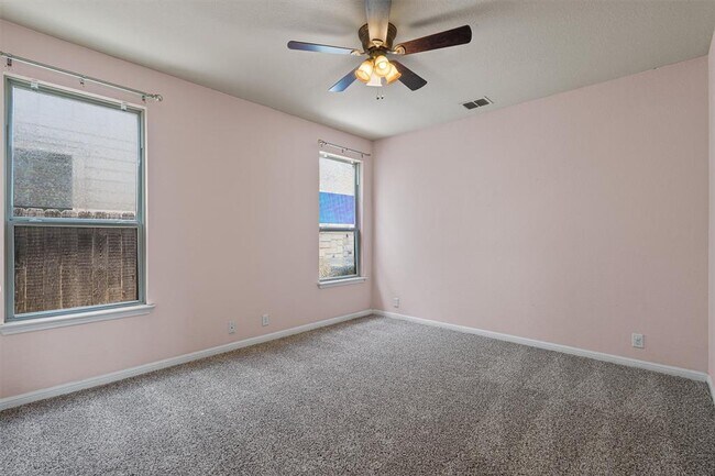 Building Photo - 7337 Menchaca Rd
