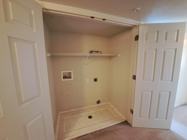 Building Photo - 1219 S 1850 W
