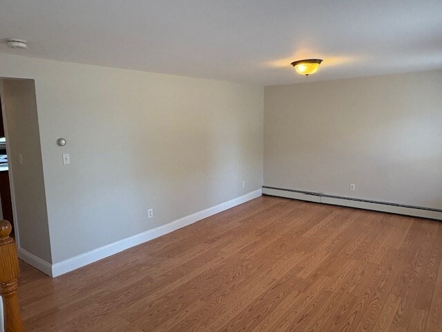 Building Photo - 216 Dorchester St