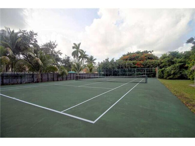 Building Photo - 18455 SW 80th Ave
