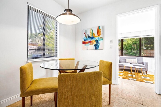 Building Photo - 1430 NE 16th Ave