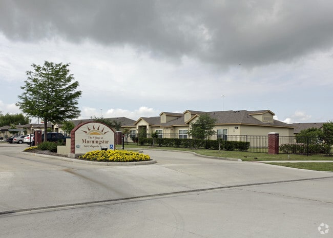 Primary Photo - Village at Morningstar